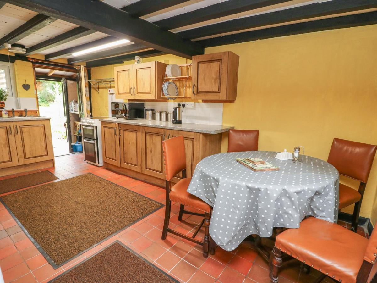 Caerau Farm House Llanidloes Dış mekan fotoğraf